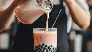 首个新茶饮领域行业标准发布，福州帮利茶业、喜茶、古茗、霸王茶姬、大咖国际、沪上阿姨、佳禾食品、领航食品共同参与