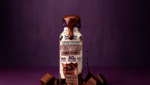 EHP Labs OxyShred 蛋白奶昔：解锁即饮营养新选择