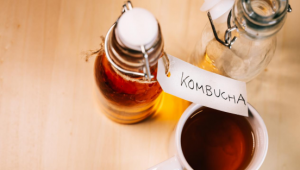 康普茶，这杯传承千年的“东方快乐水”正在改写全球饮料史！