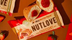 低糖烘焙再添新形态，波兰 All Nutrition 推出草莓夹心低糖可颂